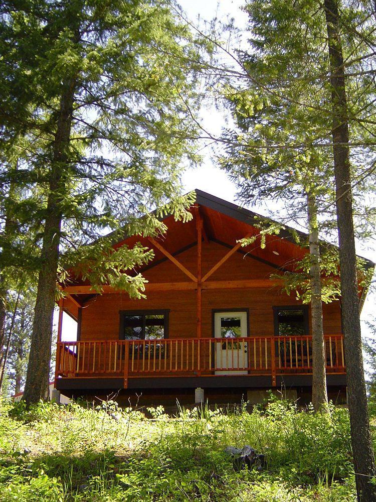 Historic Tamarack Lodge Hungry Horse Exterior photo